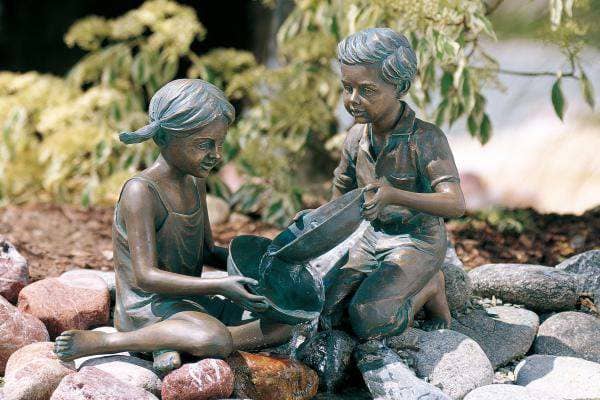 Skulpturen und Figuren: 2 Kinder mit Schüsseln - für Ihren Garten